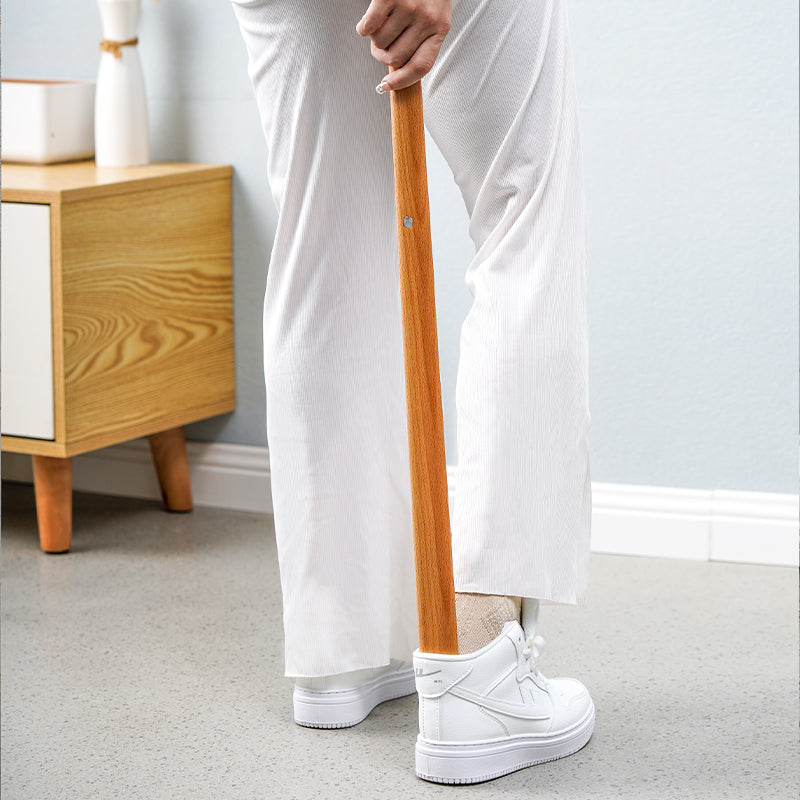 55CM Beech Wooden Magnetic Shoe Horn