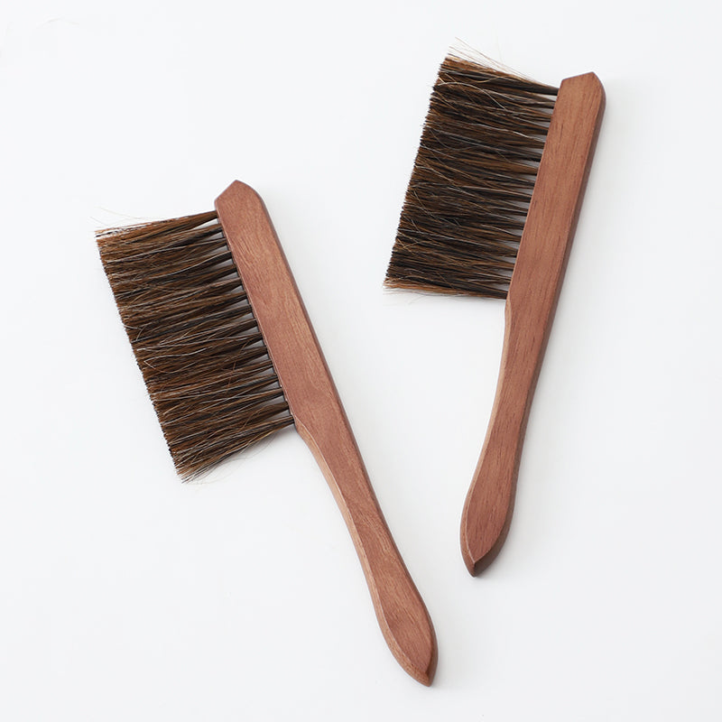 Horse Tail Hair Bee Brush Nut-brown