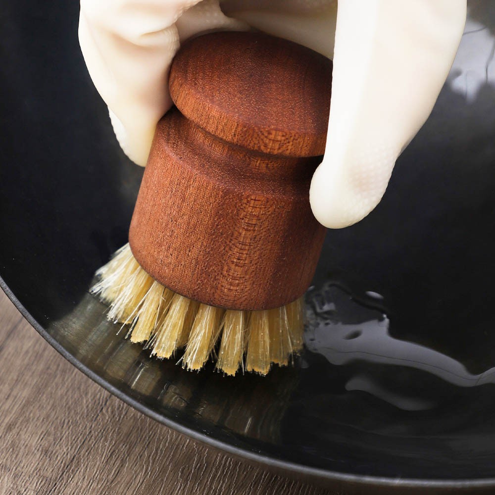 Pig hair brush bristles and Wooden pot brush