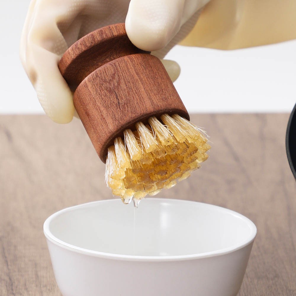 Pig hair brush bristles and Wooden pot brush