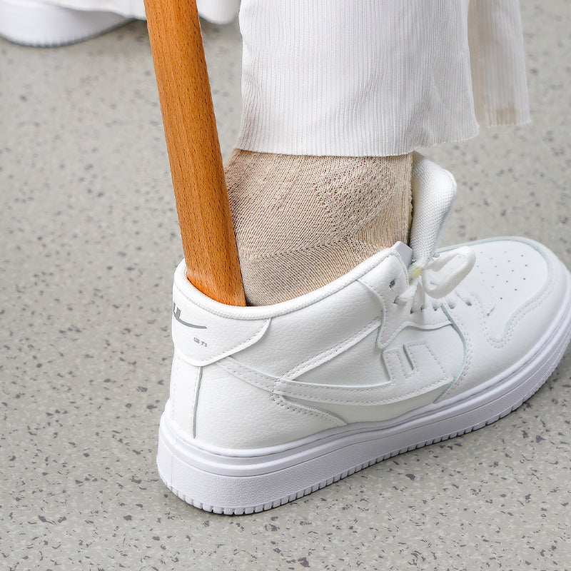 55CM Beech Wooden Magnetic Shoe Horn