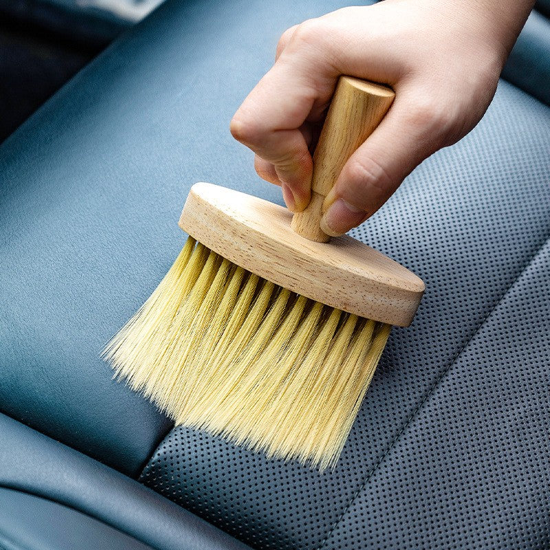 Car gap cleaning brush with rubber wood