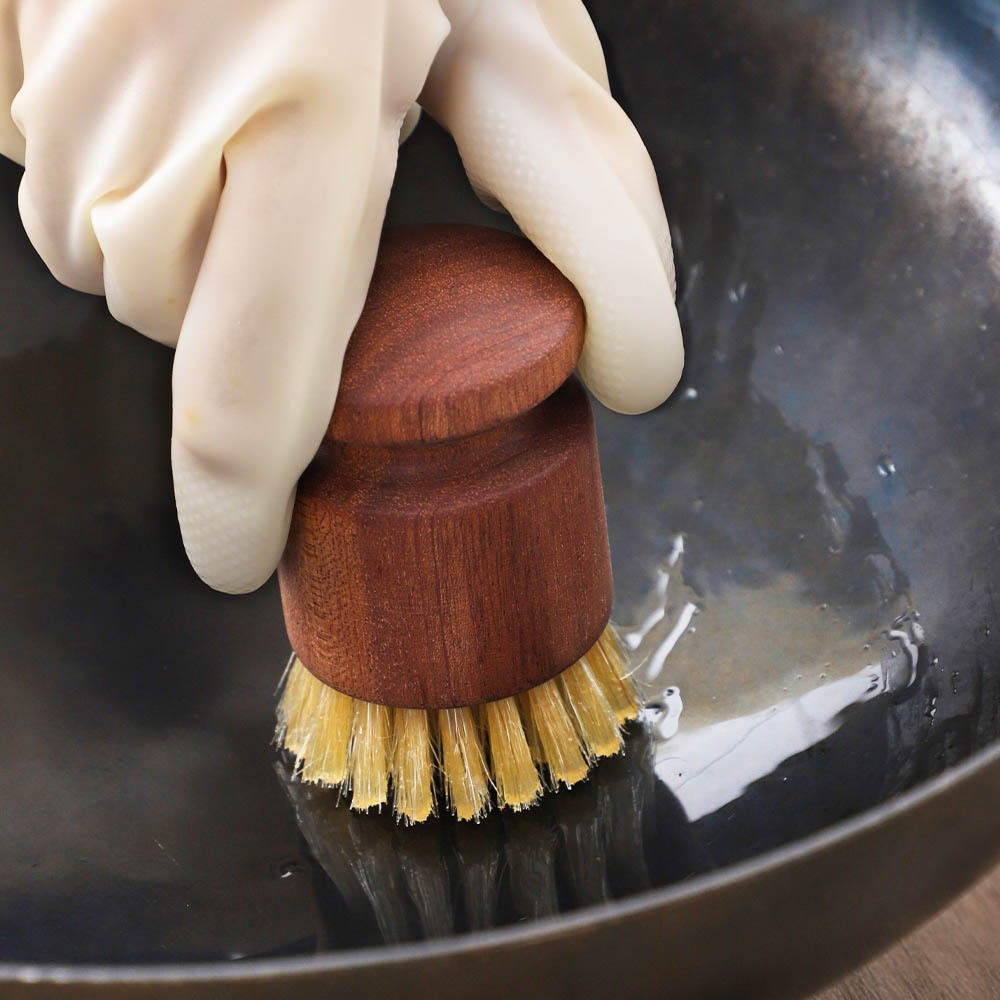 Pig hair brush bristles and Wooden pot brush
