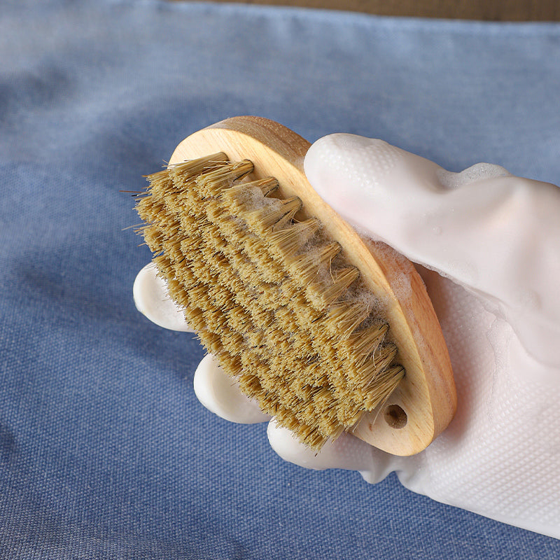 Pig hair laundry brush