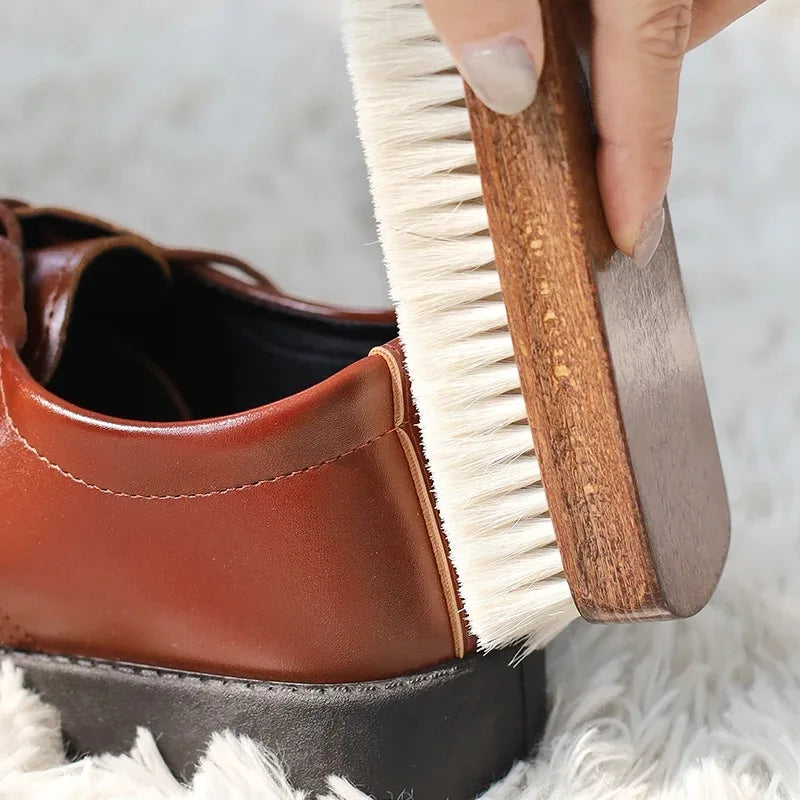Wool bristle shoe brush leather care